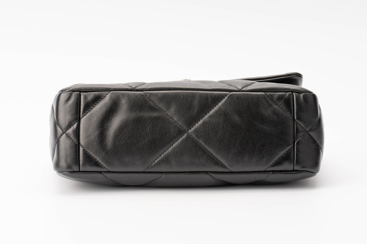 Chanel Medium 19 Black Lambskin - view 5