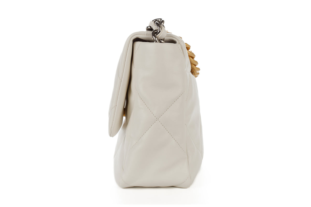 Chanel Large 19 Chain White Lambskin Gold Hardware - view 4