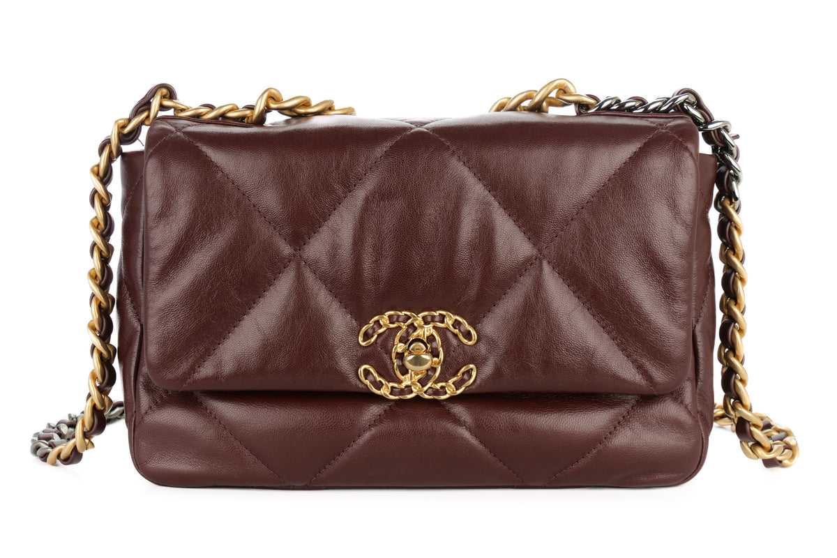 Chanel Medium 19 Burgundy Gold Hardware - view 1