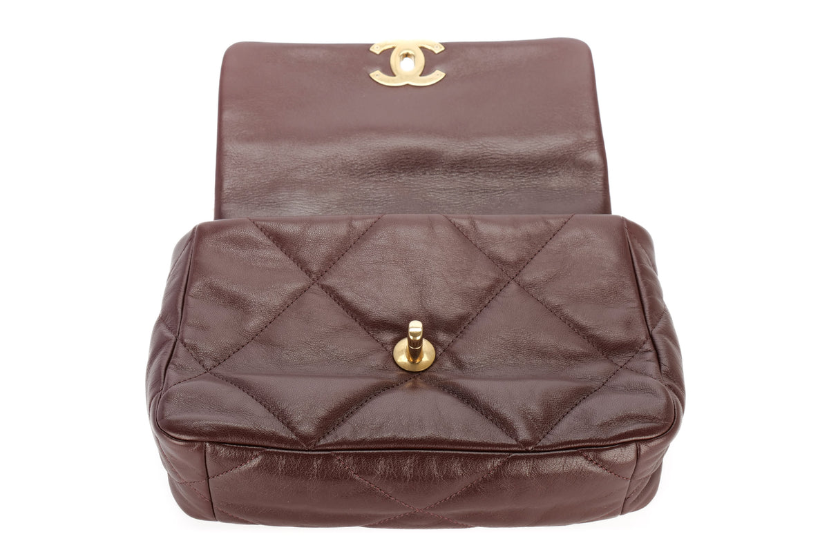 Chanel Medium 19 Burgundy Gold Hardware - view 10