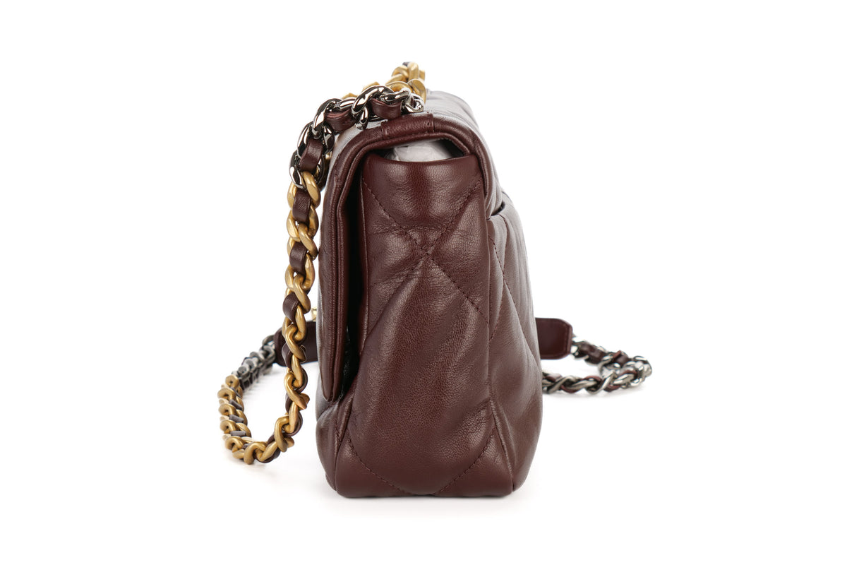 Chanel Medium 19 Burgundy Gold Hardware - view 4