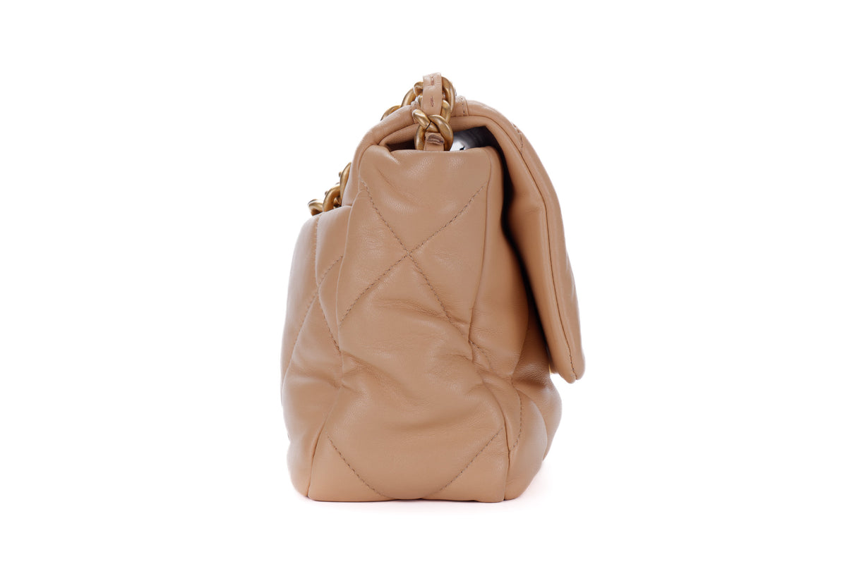 Chanel Medium 19 Beige Lambskin Two-Tone Hardware - view 5