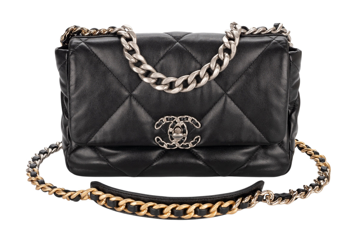 Chanel Medium 19 Black Lambskin Mixed Hardware - view 8