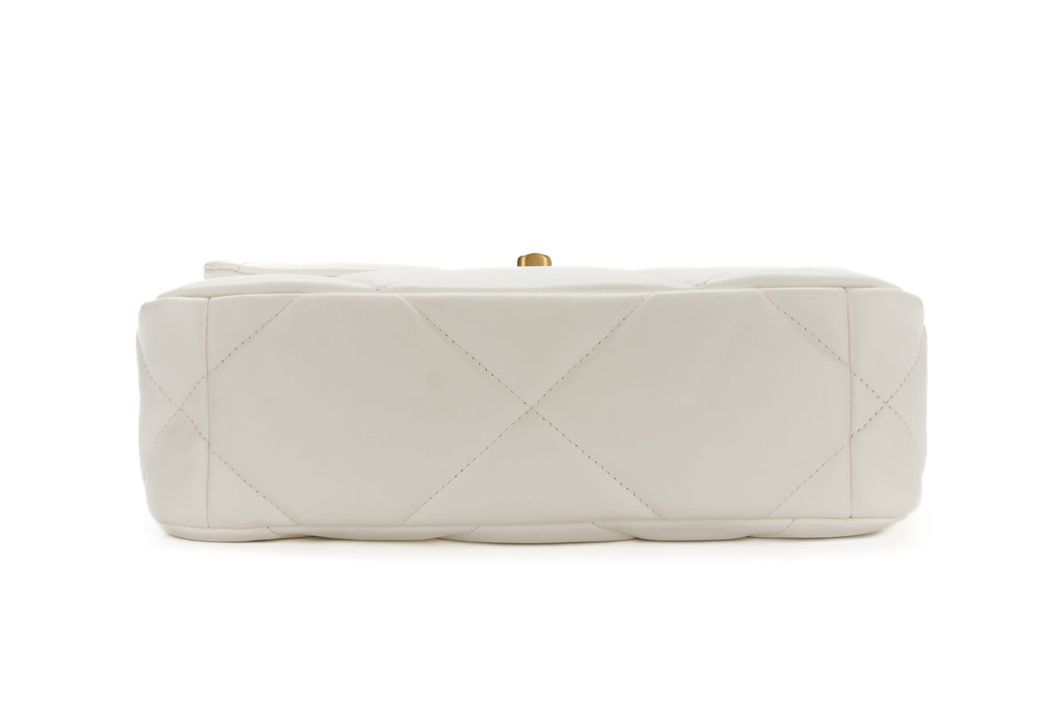 Chanel Medium 19 White Goatskin Mixed Gold Hardware - view 6