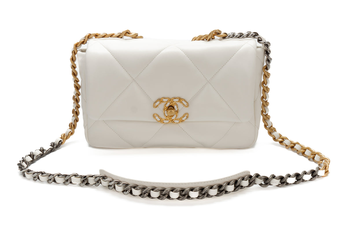 Chanel Medium 19 White Goatskin Mixed Gold Hardware - view 8
