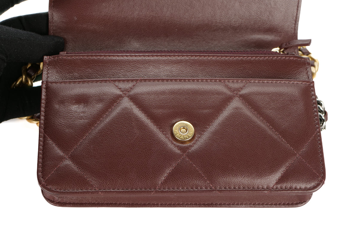 Chanel 19 Wallet On Chain Burgundy Lambskin Mixed Hardware - view 10