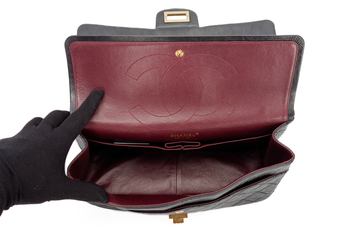 Chanel Jumbo 2.55 Reissue 227 Black Calfskin Gold Hardware - view 11