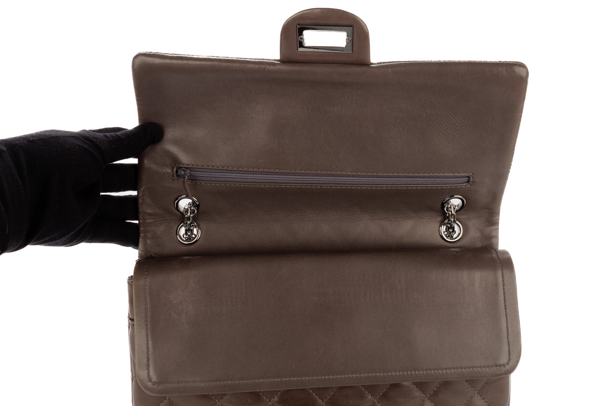 Chanel 2.55 Reissue 227 Grey Lambskin Silver Hardware - view 9