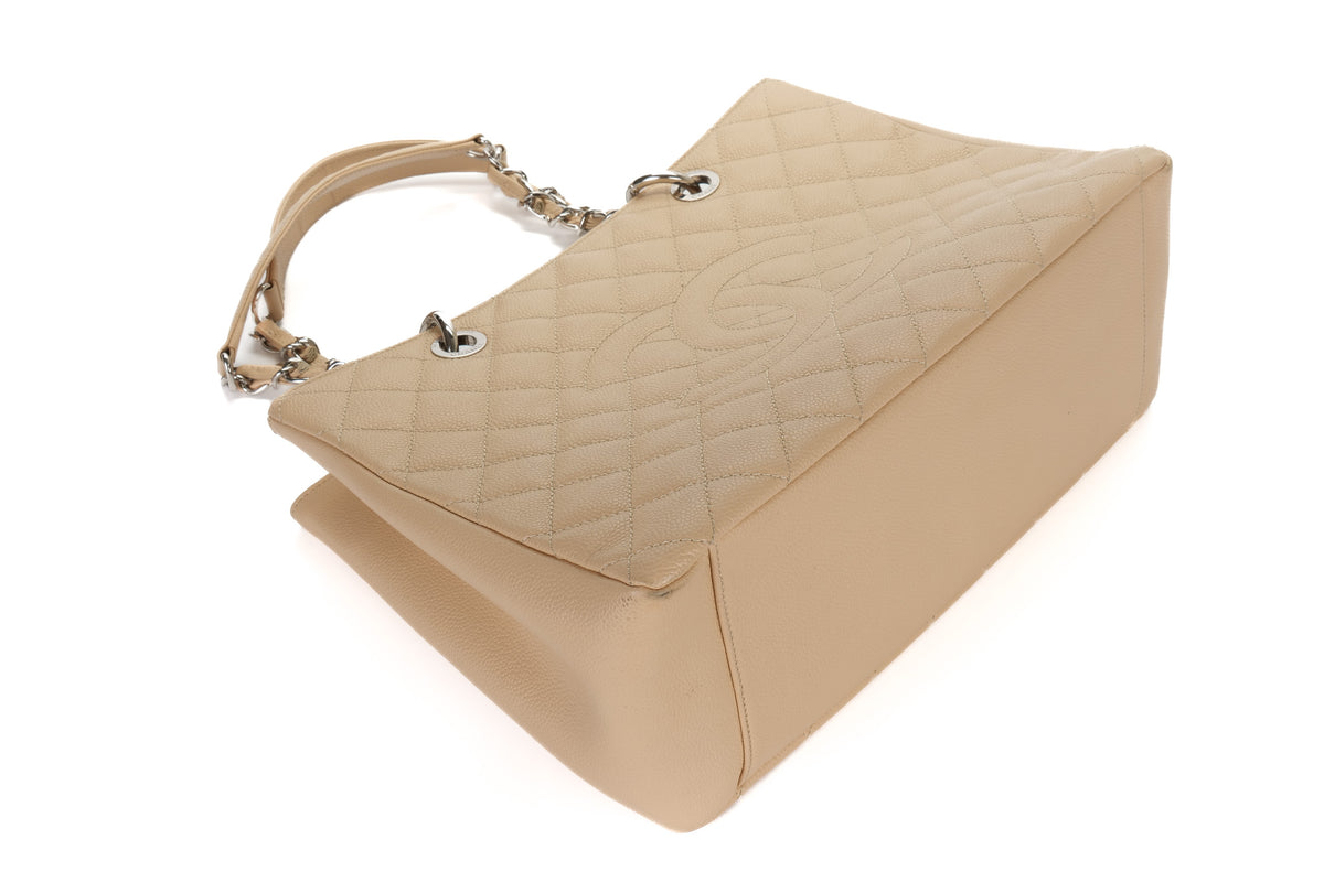 Chanel Tote Grand Shopping Beige Caviar Silver Hardware - view 9