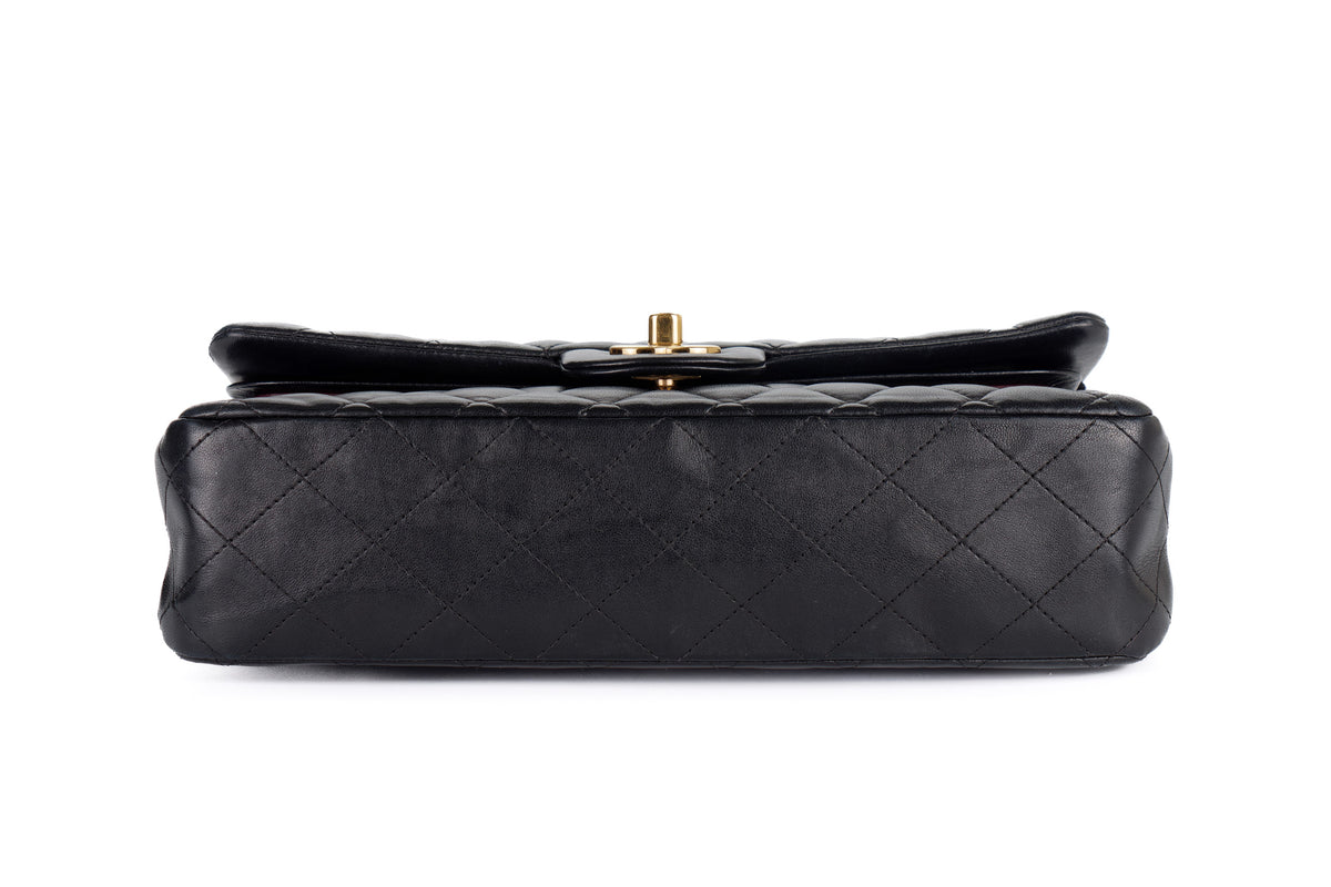 Chanel Medium Classic Flap Black Lambskin Gold Hardware - view 6