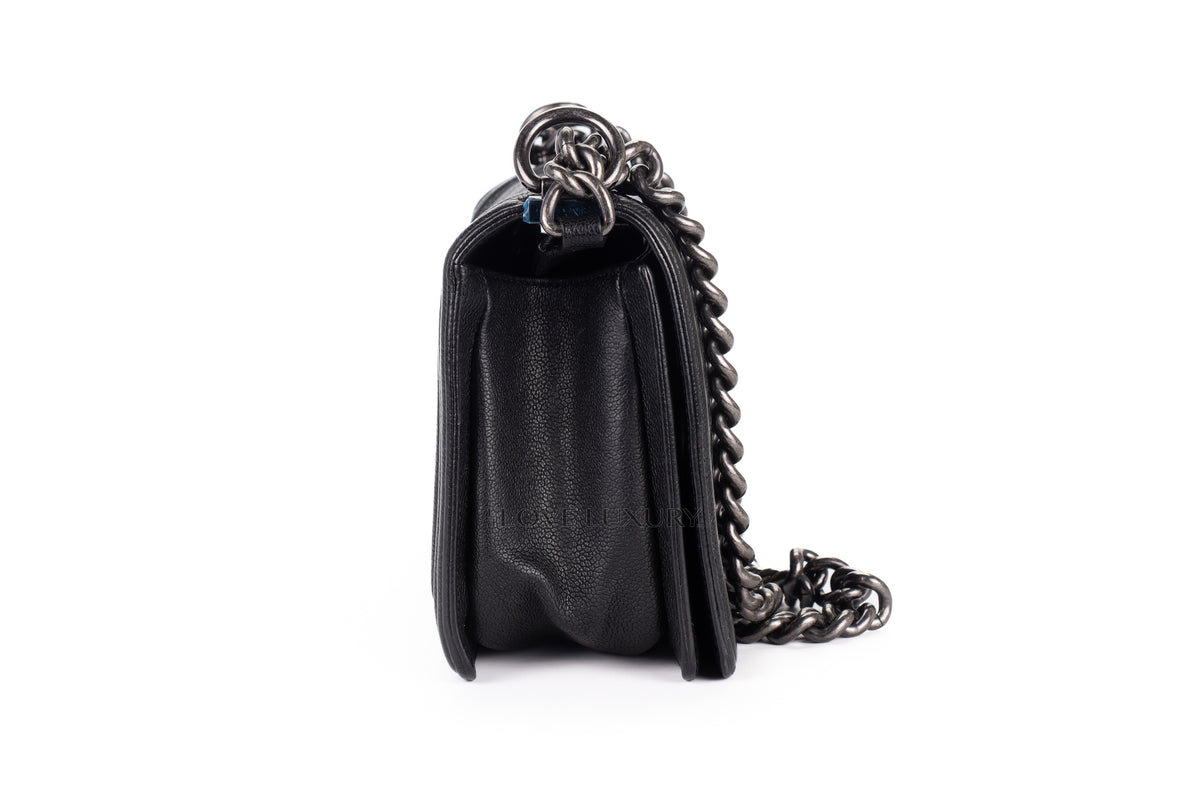 Chanel Medium Boy Black Caviar Silver Hardware - view 5