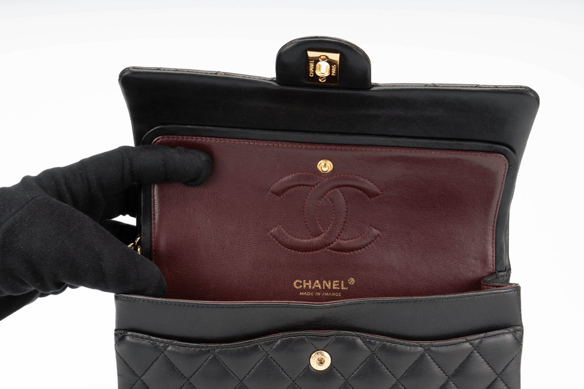 Chanel Medium Classic Flap Black Lambskin Gold Hardware - view 13