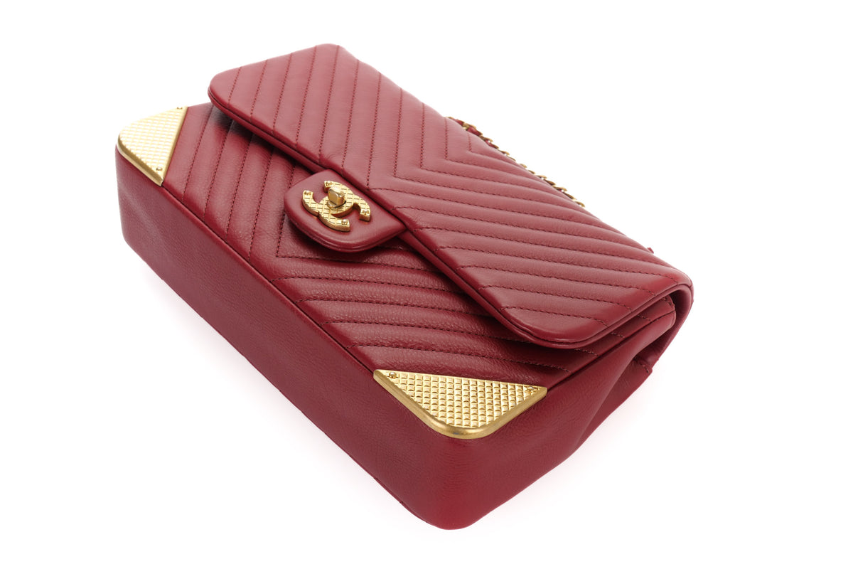 Chanel Single Flap Chevron Classic Rock The Corner Red Gold Hardware - view 12