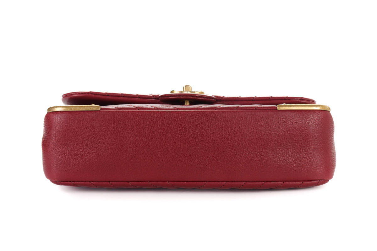 Chanel Single Flap Chevron Classic Rock The Corner Red Gold Hardware - view 6