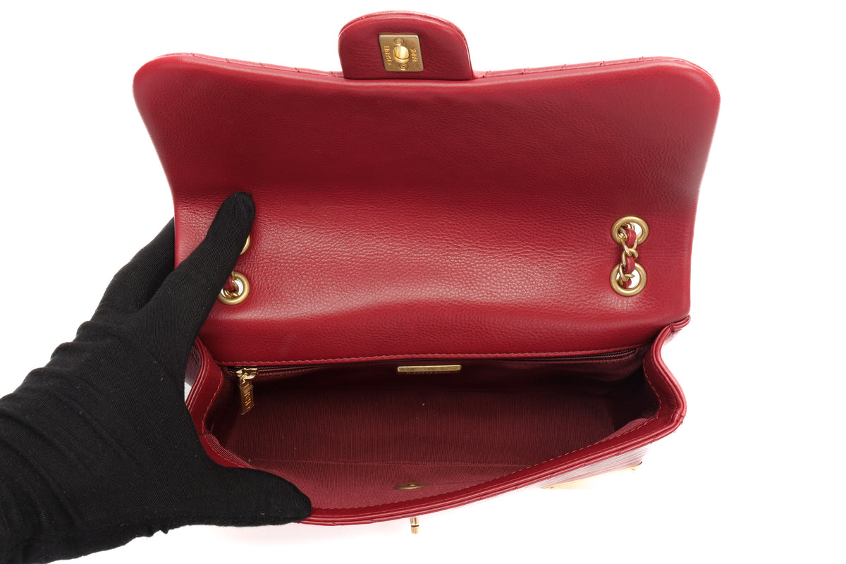 Chanel Single Flap Chevron Classic Rock The Corner Red Gold Hardware - view 9