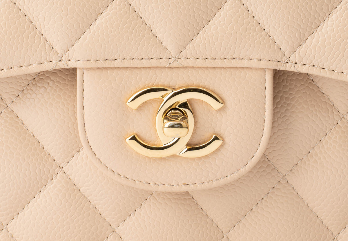 Chanel Jumbo Classic Flap Beige Clair Caviar - view 6