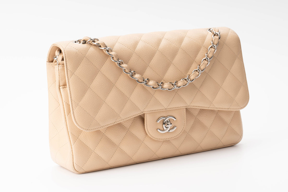Chanel Jumbo Classic Flap Beige Clair Caviar - view 3