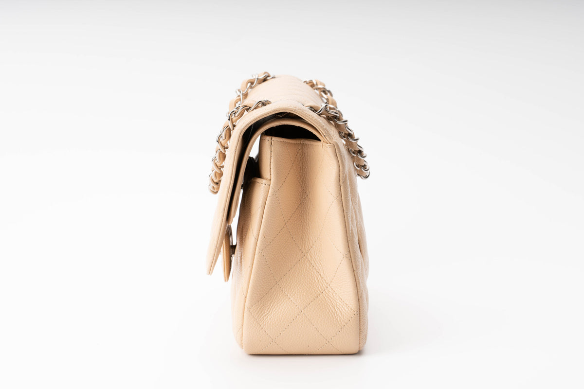 Chanel Jumbo Classic Flap Beige Clair Caviar - view 5
