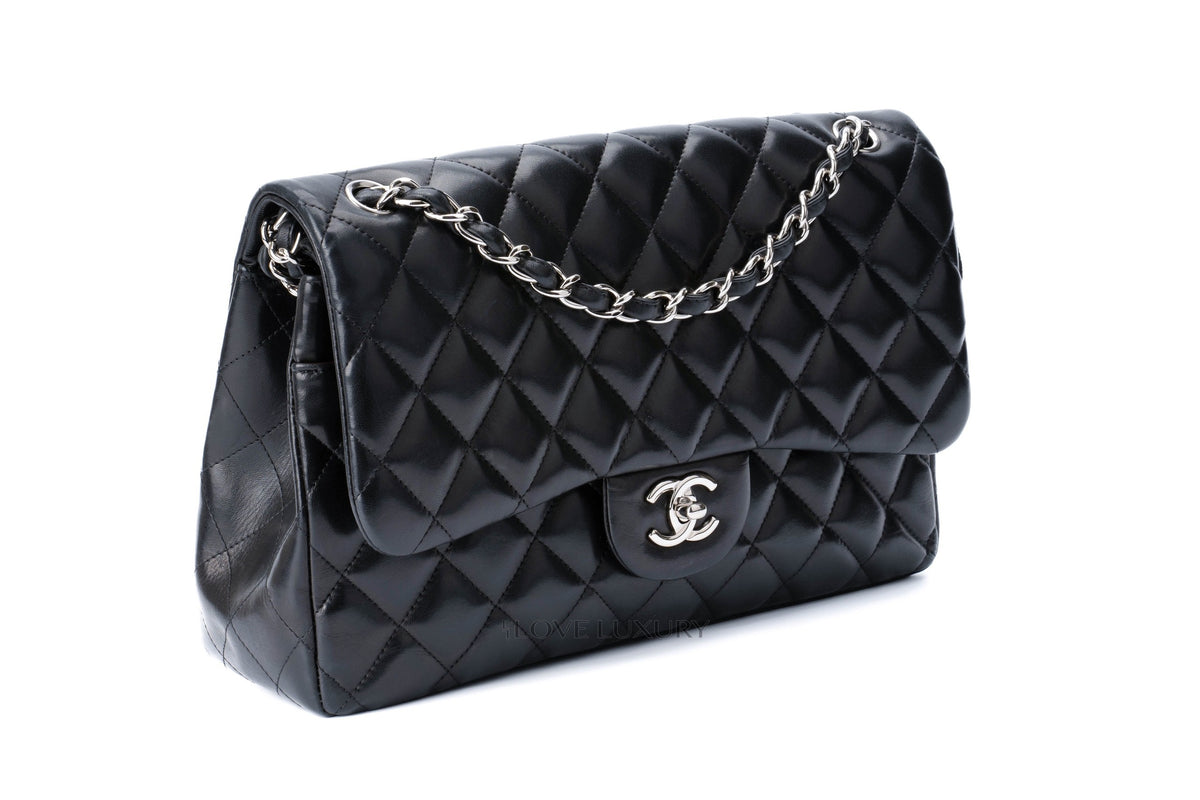 Chanel Jumbo Classic Flap Black Lambskin - view 2