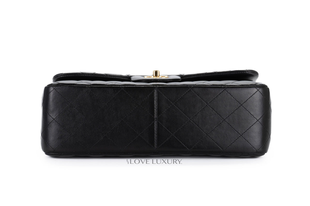 Chanel Jumbo Classic Flap Black Lambskin Gold Hardware - view 6