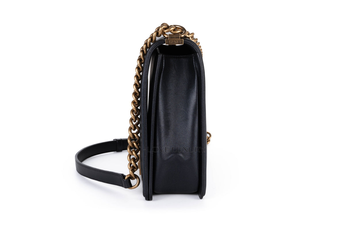 Chanel Large Boy Black Lambskin Gold Hardware - view 4