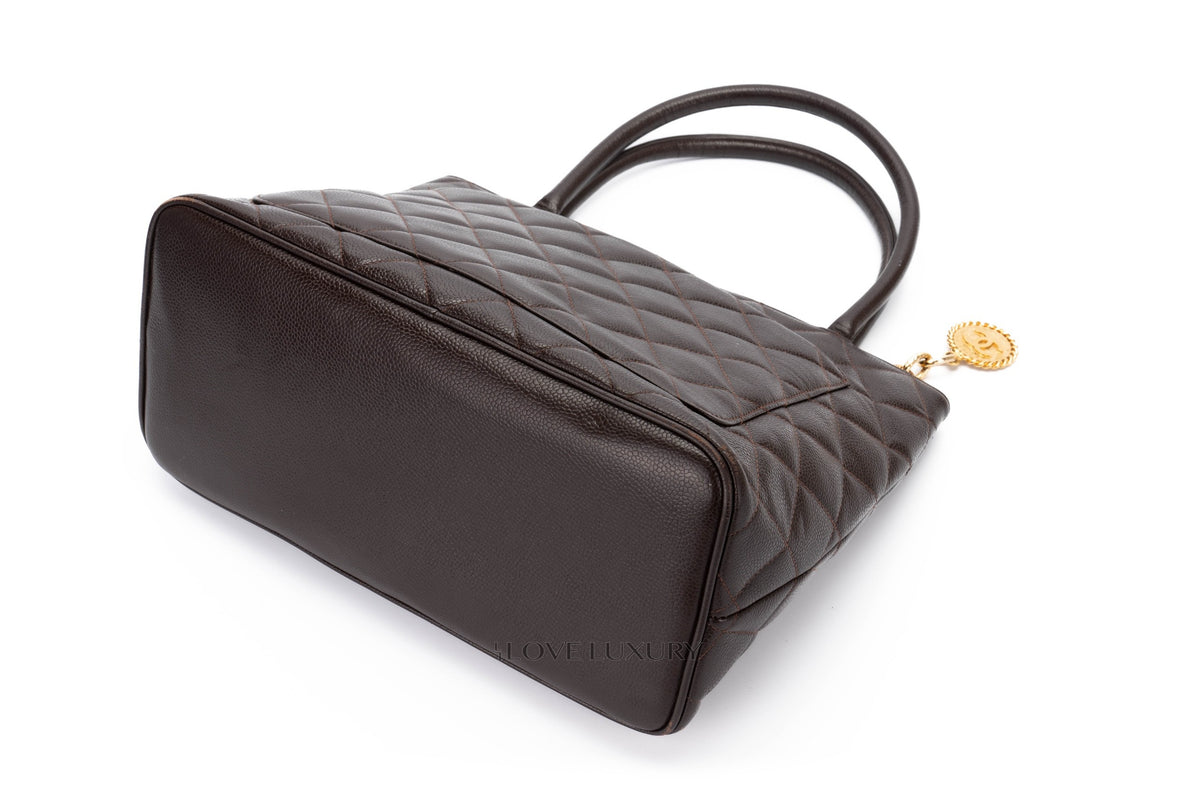 Chanel Tote Quilted Medallion Vintage Brown Caviar - view 12