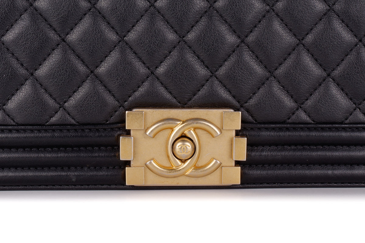 Chanel Medium Boy Black Lambskin Gold Hardware - view 7