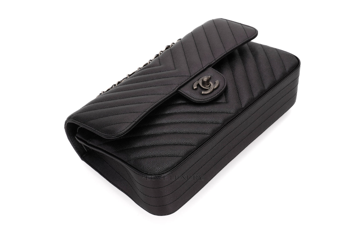 Chanel Medium Bag Chevron Black Iridescent Caviar Ruthenium Hardware - view 12