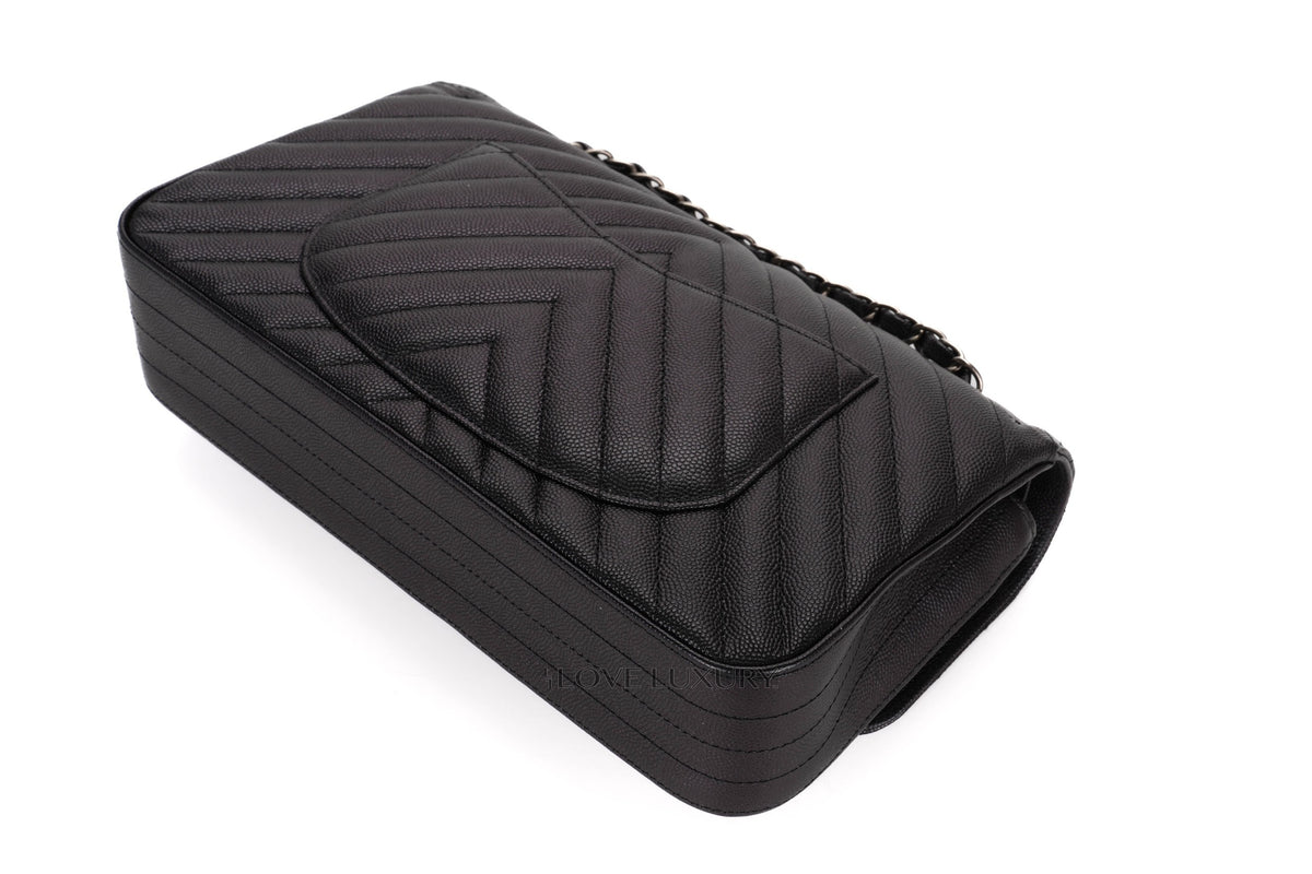 Chanel Medium Bag Chevron Black Iridescent Caviar Ruthenium Hardware - view 15