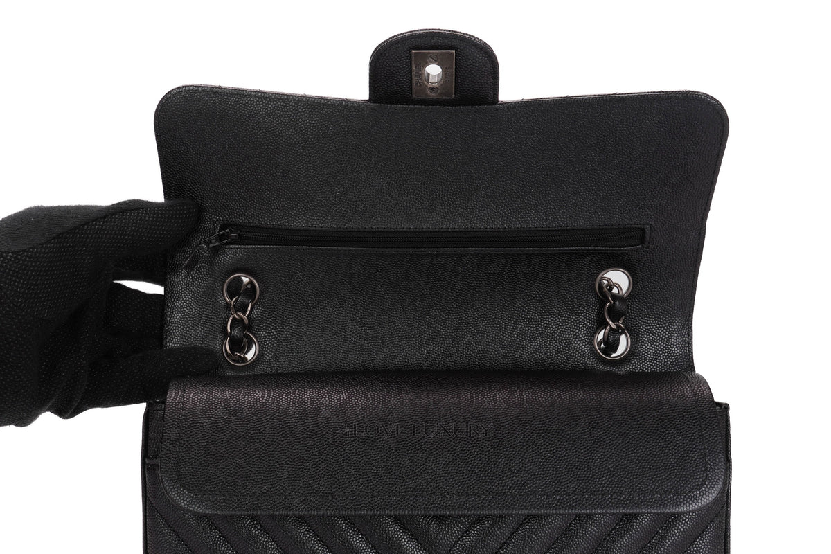 Chanel Medium Bag Chevron Black Iridescent Caviar Ruthenium Hardware - view 9