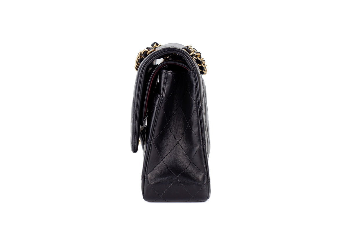 Chanel Medium Classic Flap Black Lambskin Gold Hardware - view 4