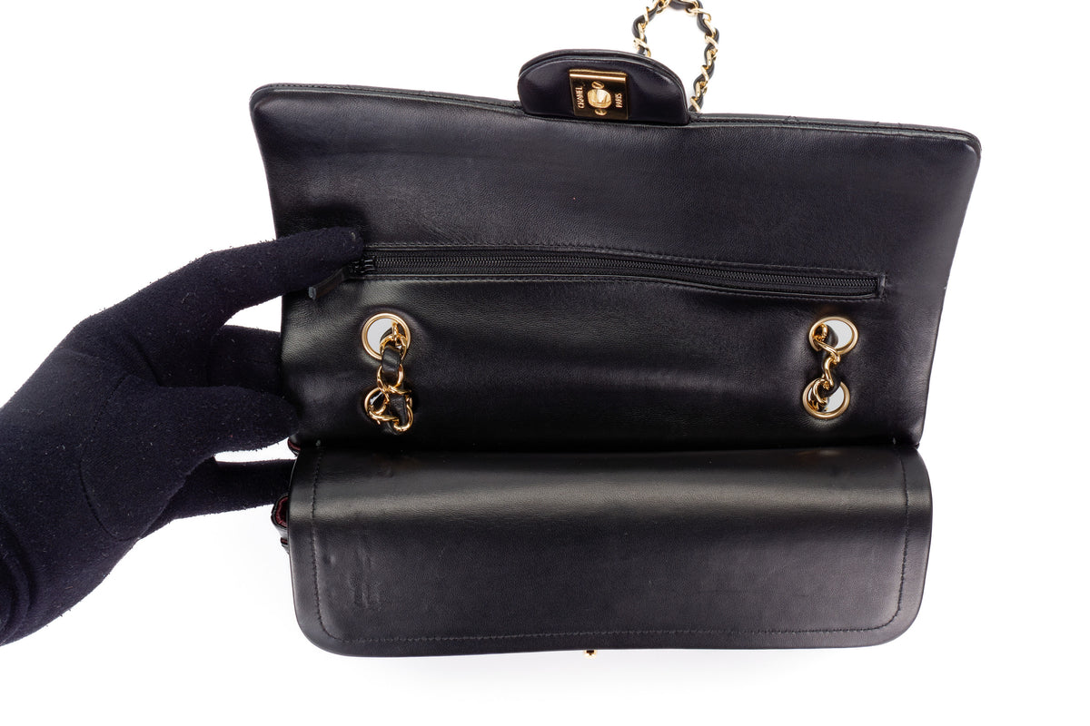 Chanel Medium Classic Flap Black Lambskin Gold Hardware - view 9
