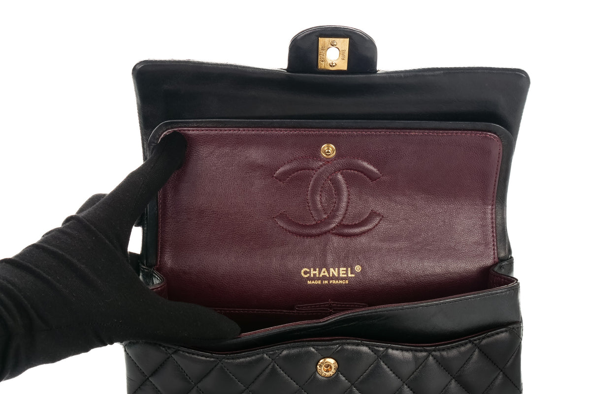 Chanel Medium Classic Flap Black Lambskin Gold Hardware - view 9