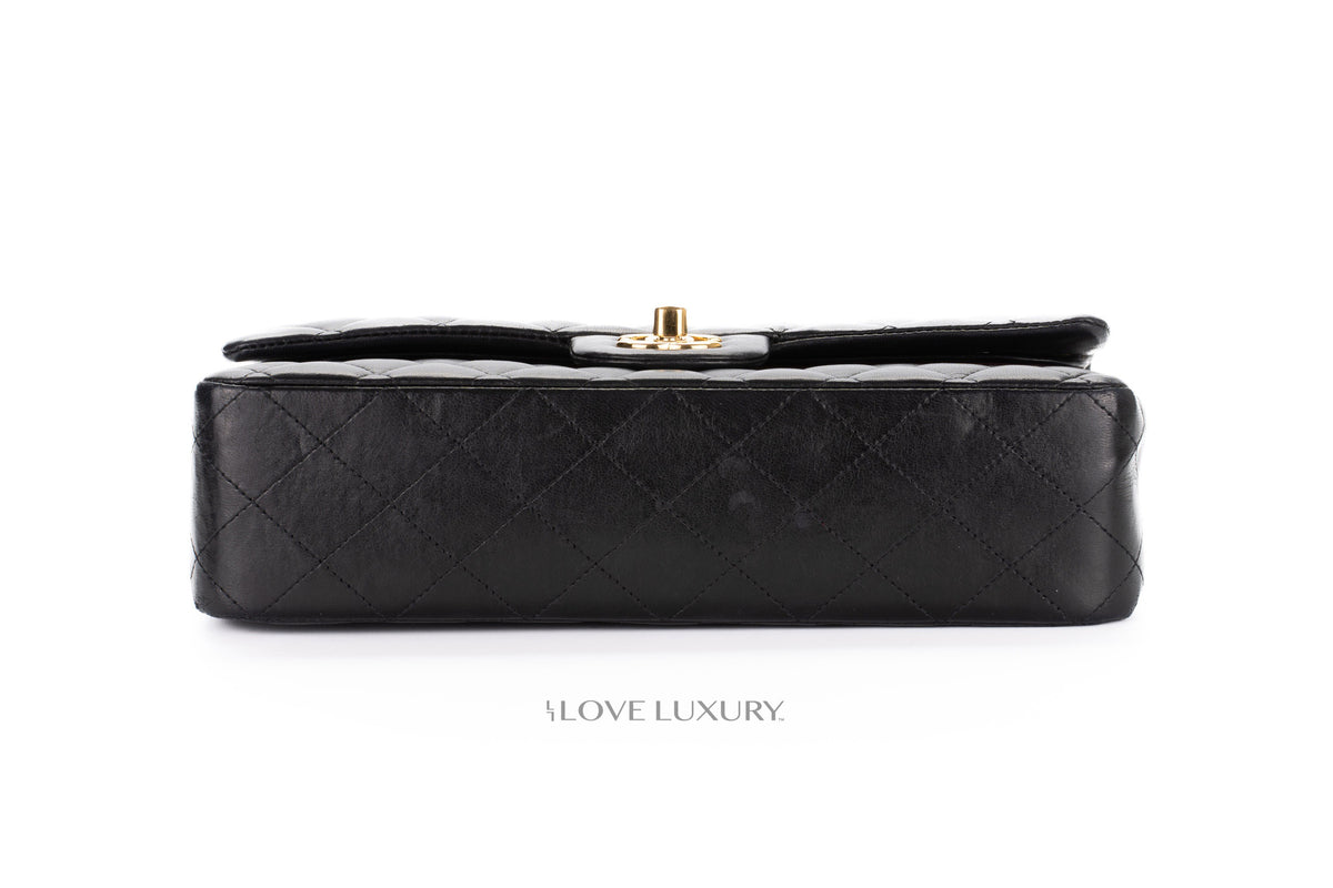 Chanel Medium Classic Flap Black Lambskin Gold Hardware - view 6