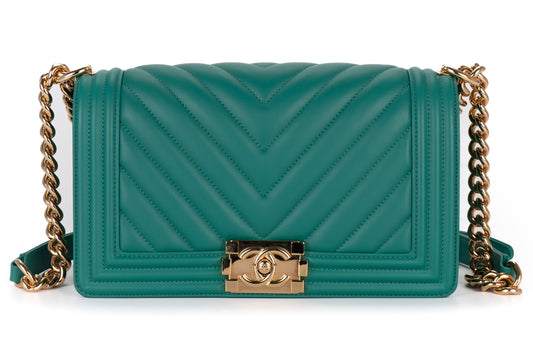 Chanel Medium Boy Chevron Green Lambskin Gold Hardware - view 1