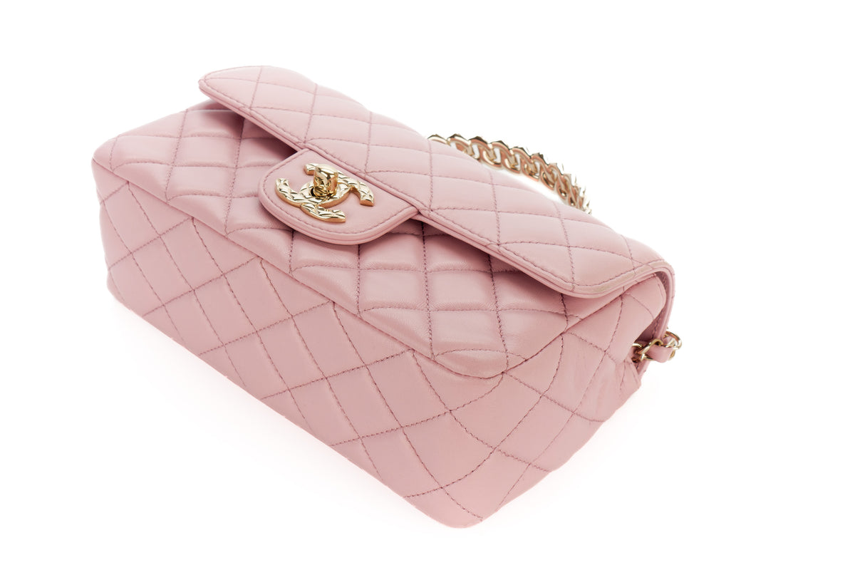 Chanel Mini Bag Top Handle Pink Lambskin Champagne Hardware - view 12