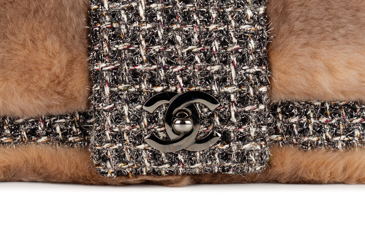 Chanel Bag Mink Fur Tweed Silver Hardware - view 7