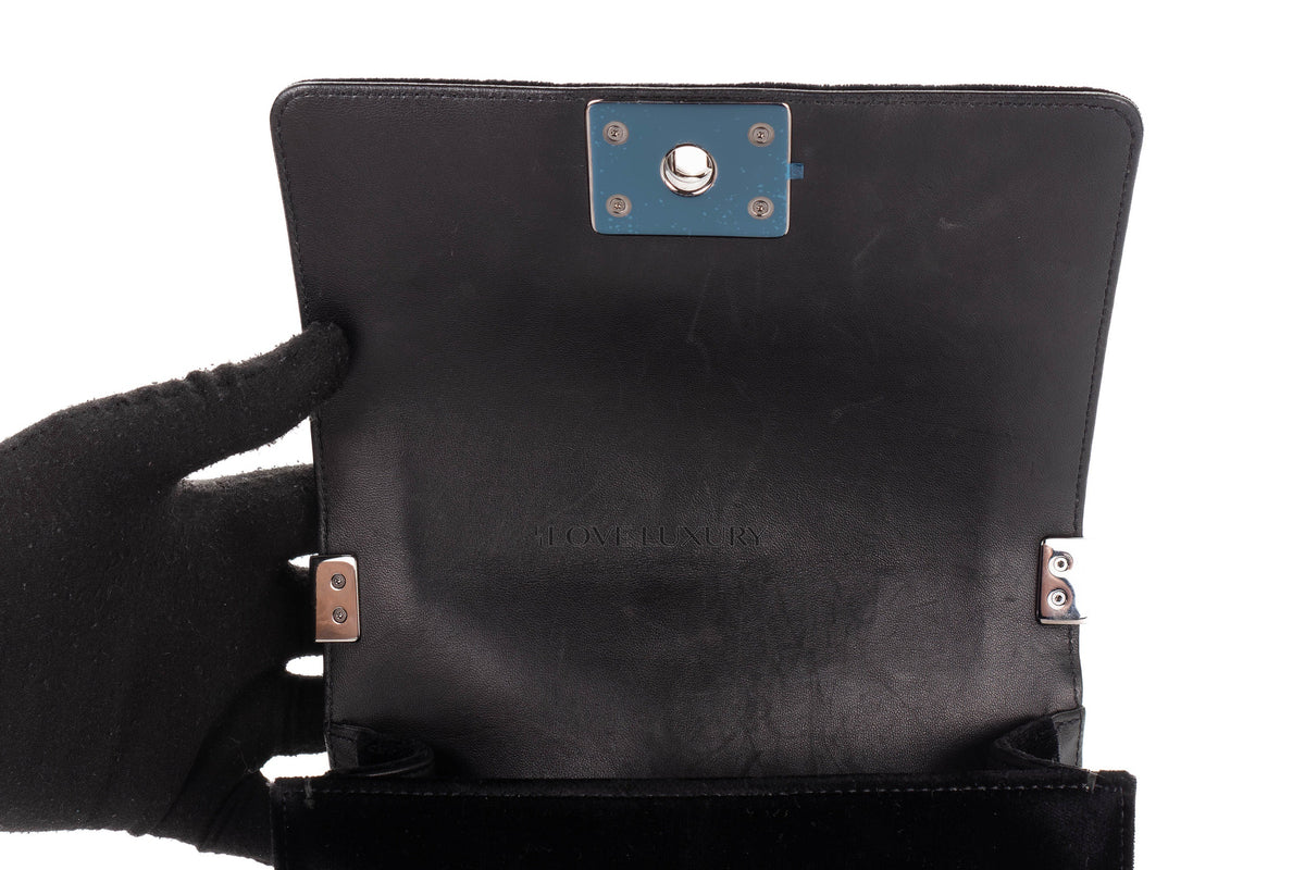 Chanel Small Boy Black Velvet Silver Hardware - view 10
