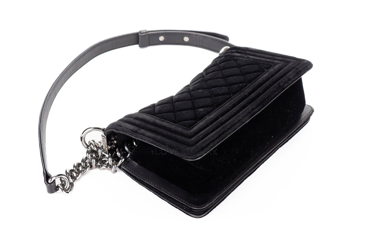 Chanel Small Boy Black Velvet Silver Hardware - view 14
