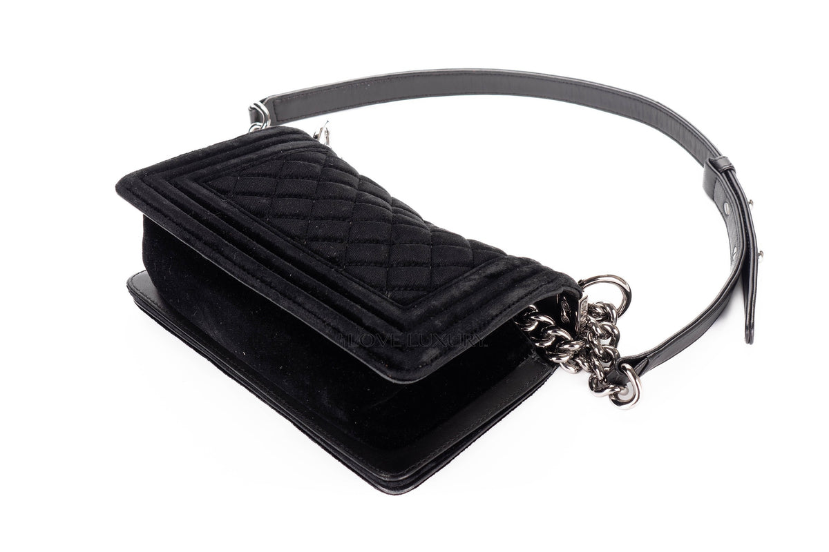 Chanel Small Boy Black Velvet Silver Hardware - view 15