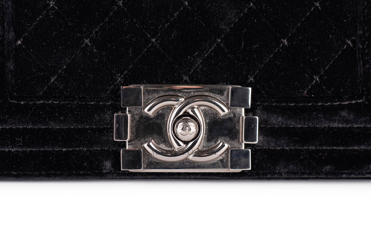 Chanel Small Boy Black Velvet Silver Hardware - view 7