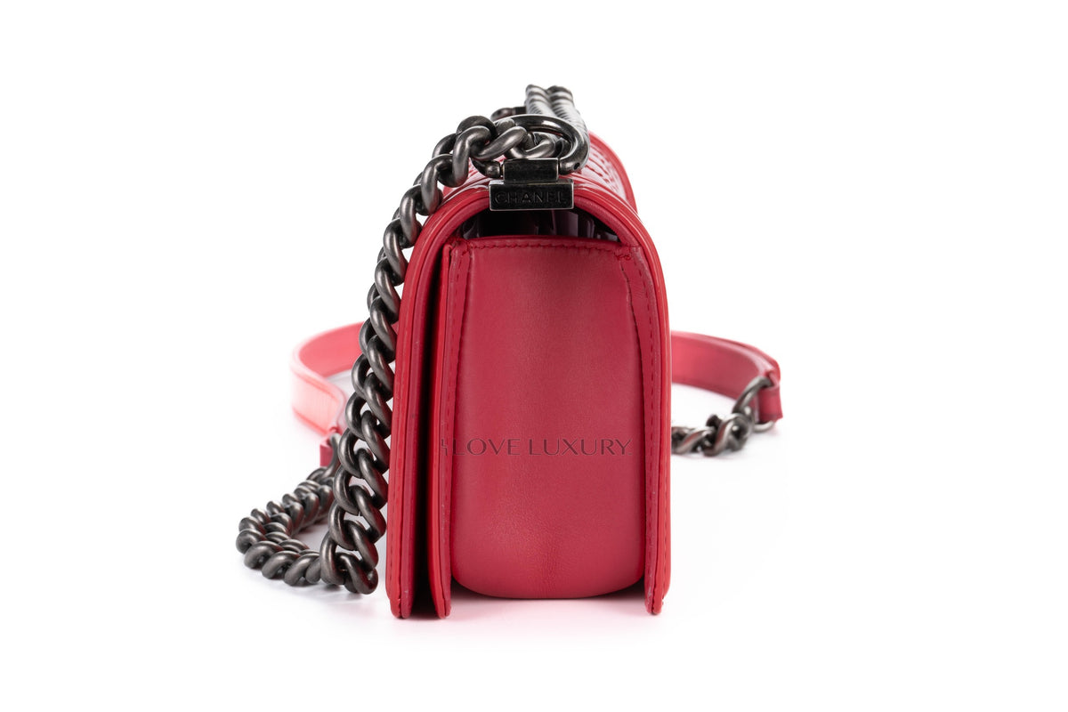 Chanel Small Boy Pink Patent Silver Hardware - view 4