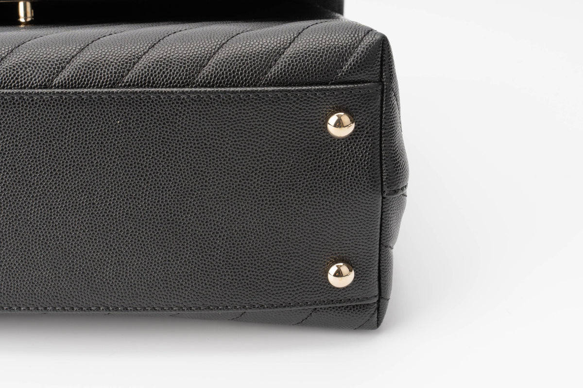 Chanel Medium Coco Handle Black Caviar - view 9
