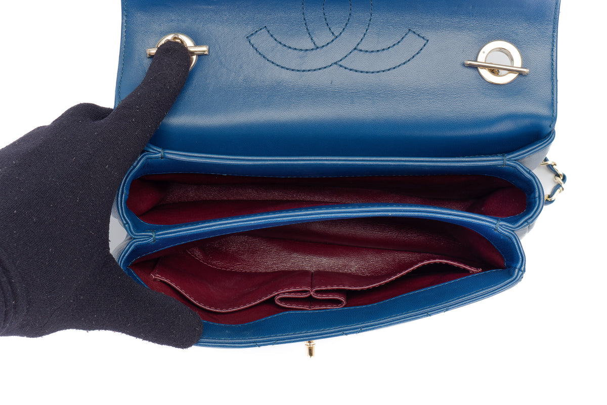 Chanel Trendy Cc Blue Lambskin Light Gold Hardware - view 11