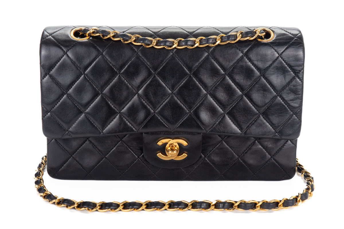 Chanel Medium Classic Flap Vintage Black Lambskin Gold Hardware - view 7
