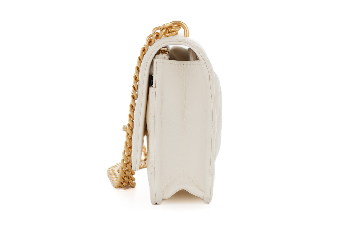 Chanel Wallet On Chain White Caviar Gold Hardware - view 4