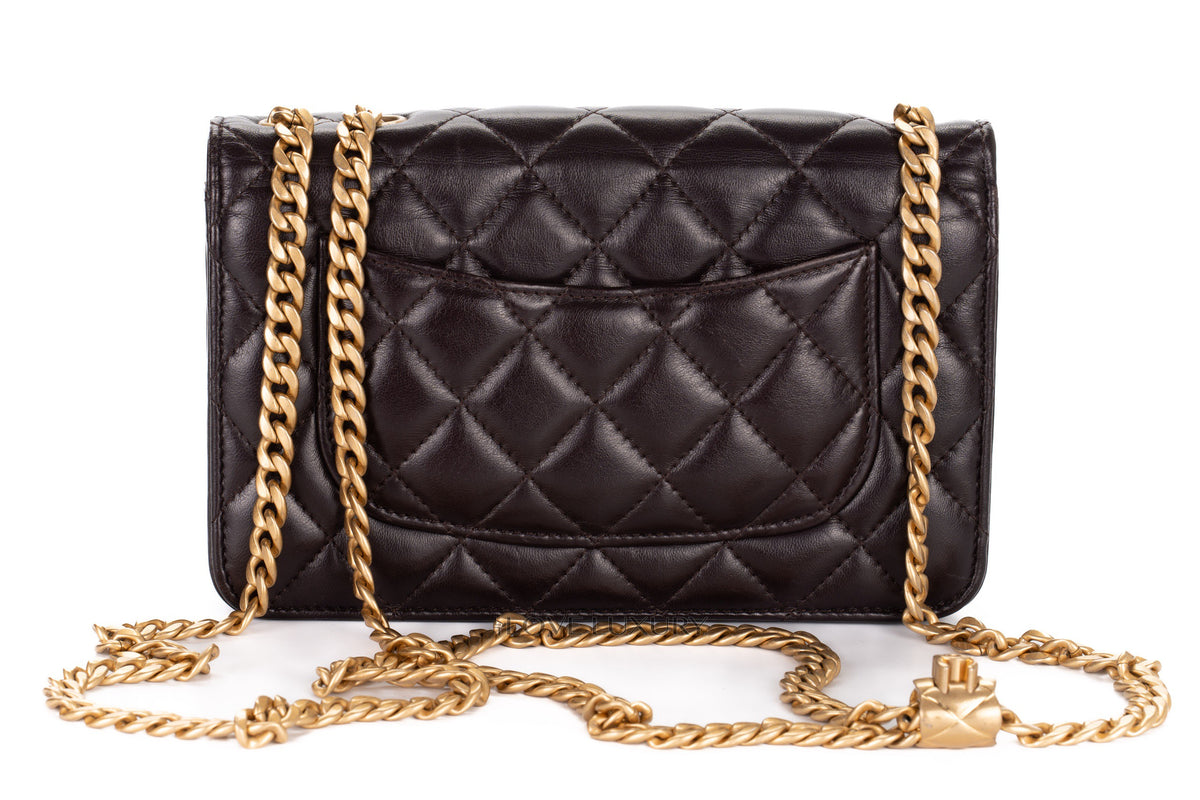 Chanel Wallet On Chain Aubergine Lambskin Aged Gold Hardware - view 3