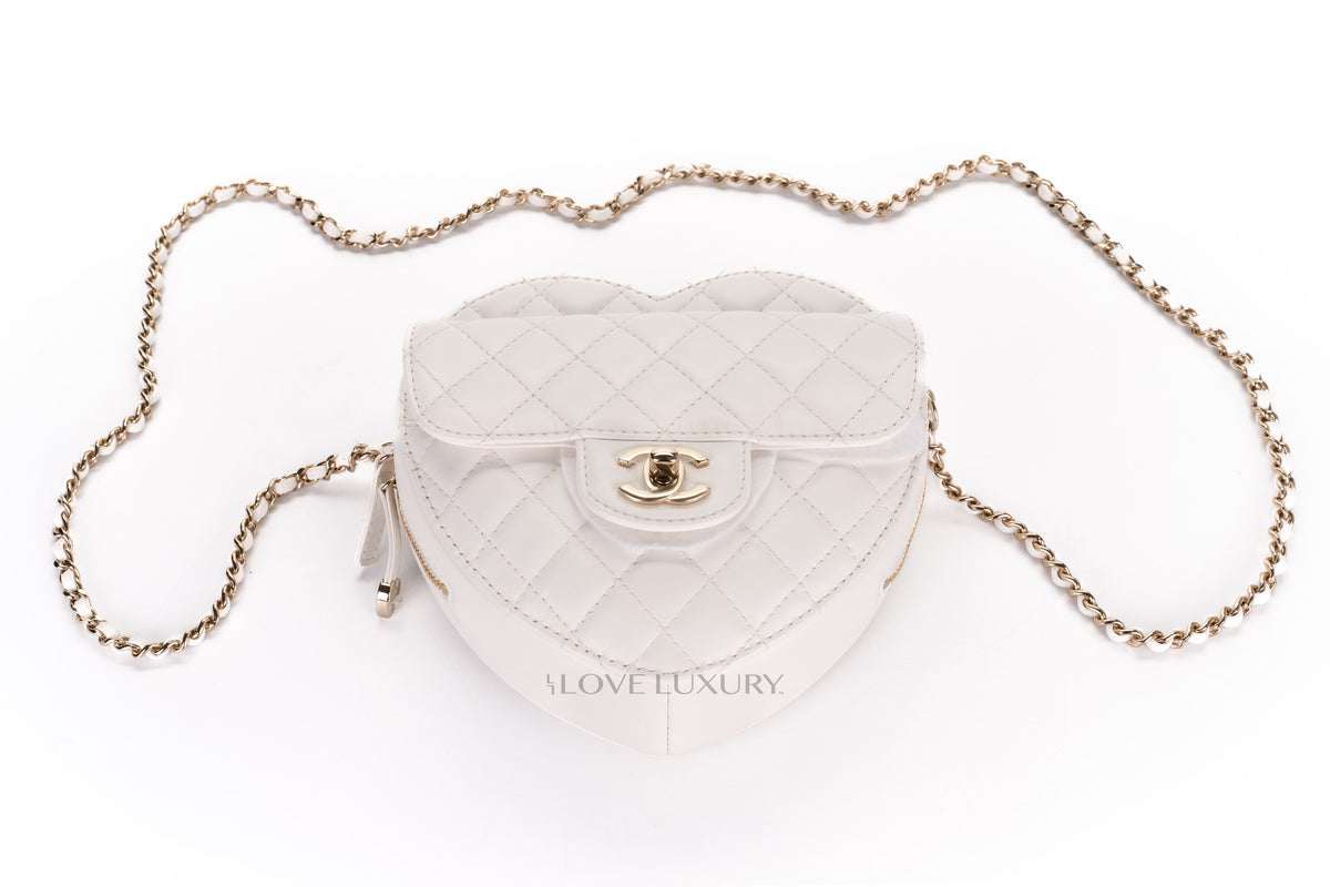 Chanel Bag White White Heart Lambskin Gold Hardware - view 6