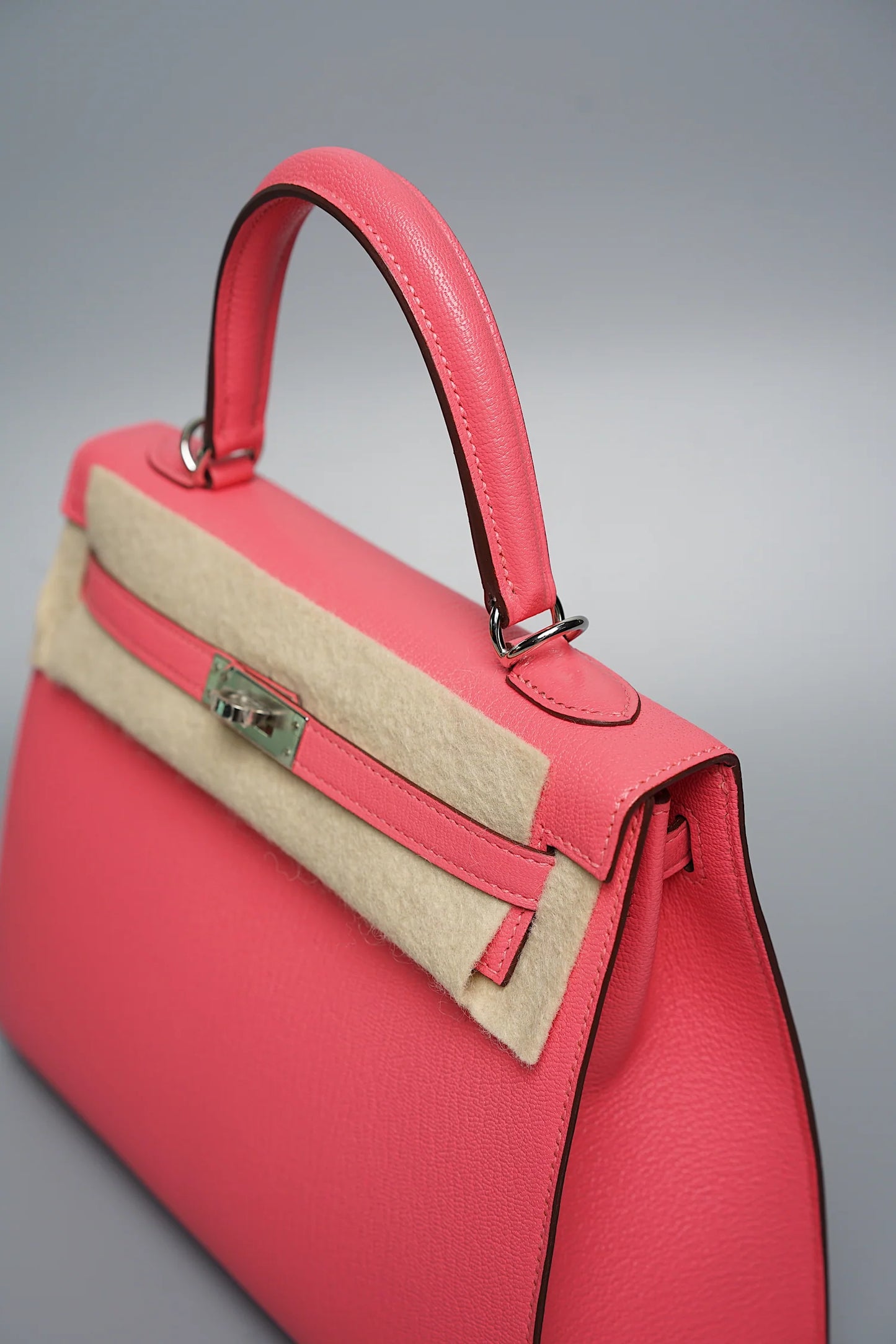Hermès Kelly 25 Sellier – Rose Lipstick