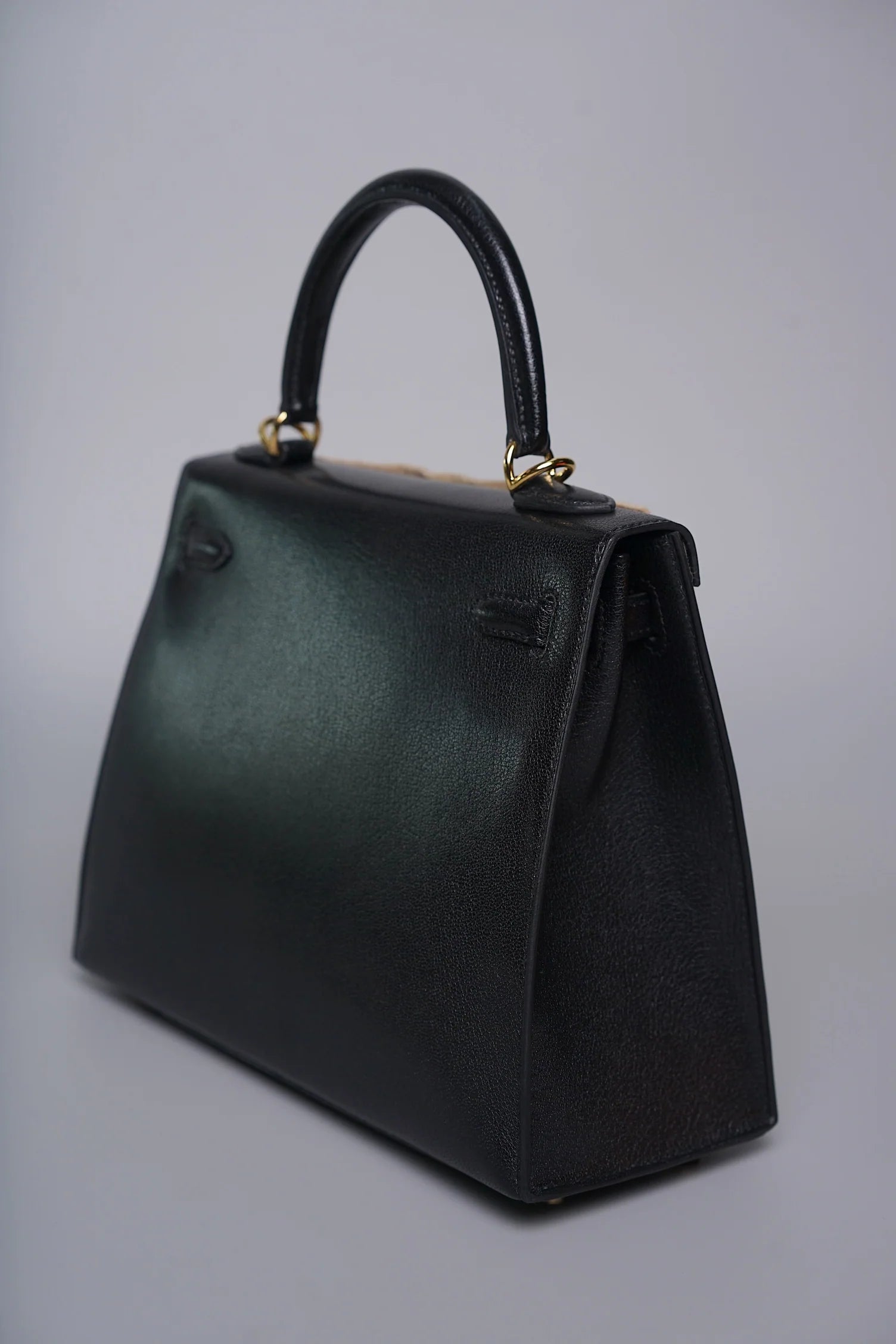 Hermès Birkin 30 – Noir Black Togo with Gold Hardware - Zeuskicks